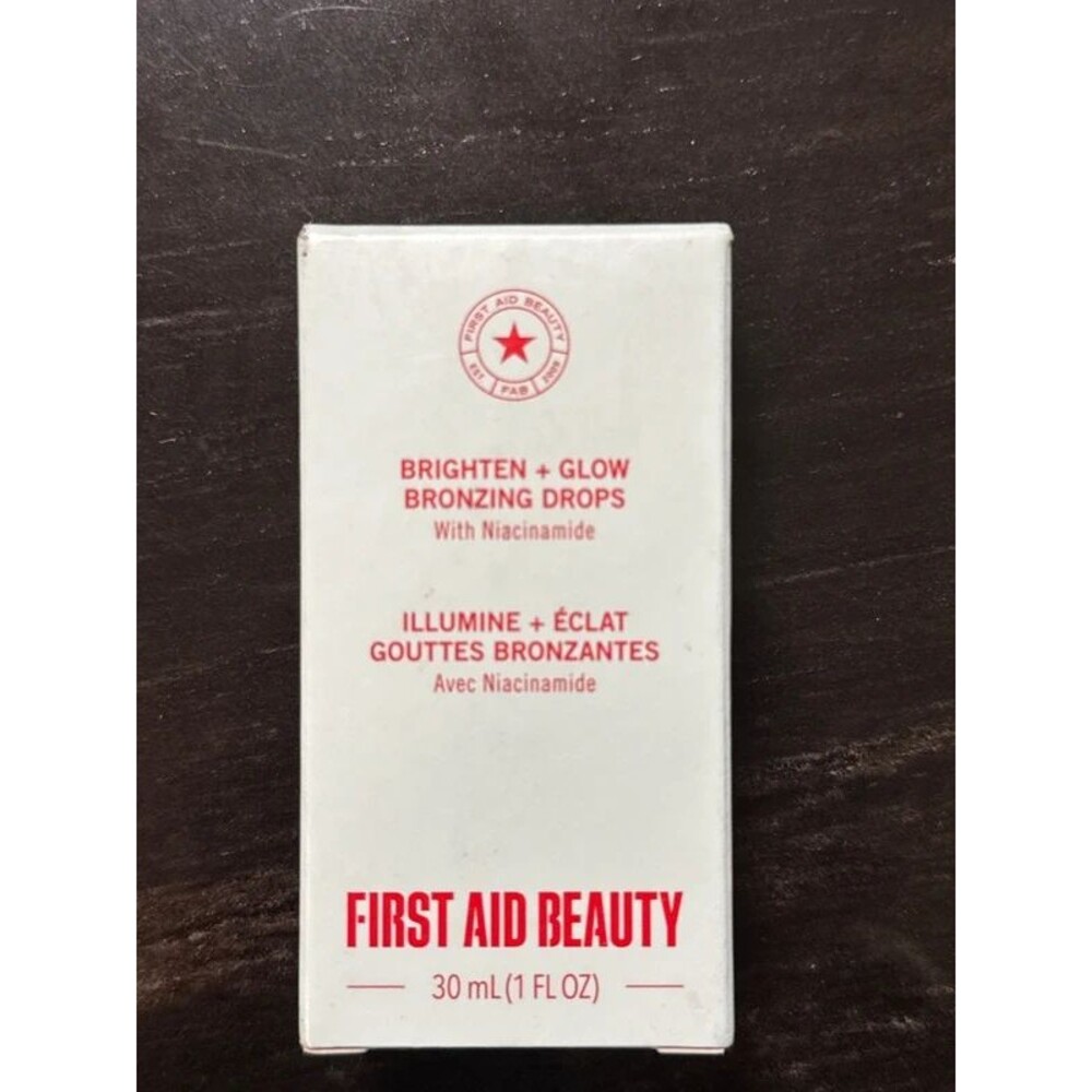 New First Aid Beauty Brighten + Glow Bronzing Drops with Niacinamide